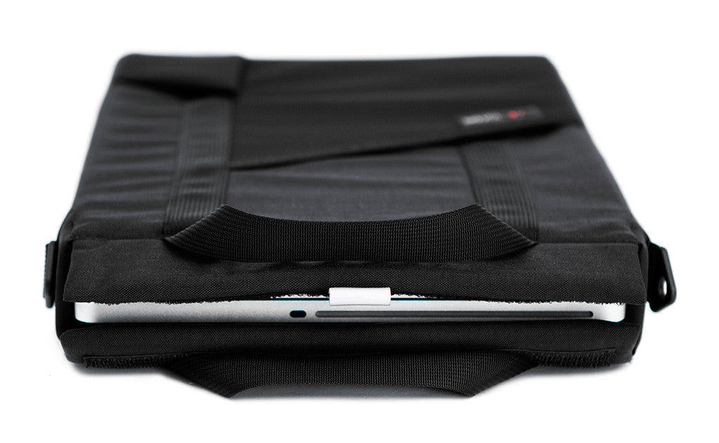 visible variant TB0391-BN TB0394Z-BN TB03915R-BN TB0396Z-BN TB03913R-BN^^A laptop in a Vertical Brain Cell.