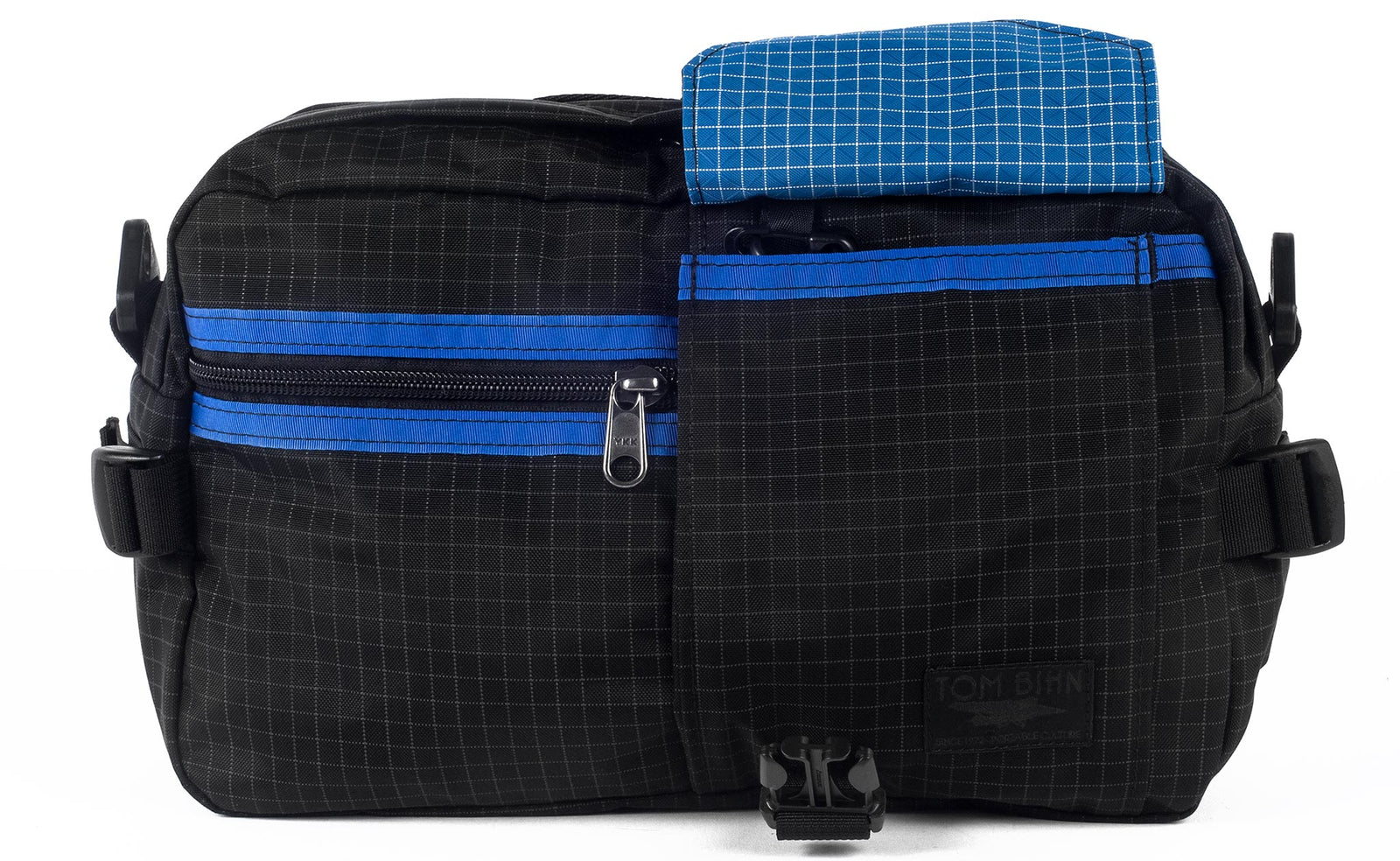 visible variant TB0425-BHLD^^The LGD in Black Halcyon/Royal/Island. Front view, front buckle pocket lifted up to show the Island lining.