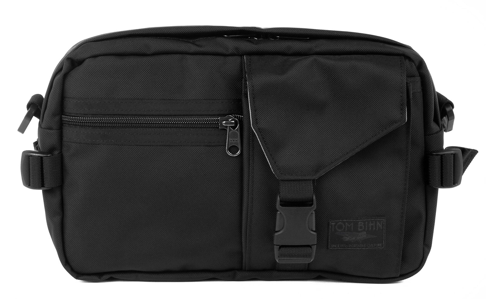 visible variant TB0425-BKLJ^^The LGD in Black/Black/Cloud. Front view of the bag.