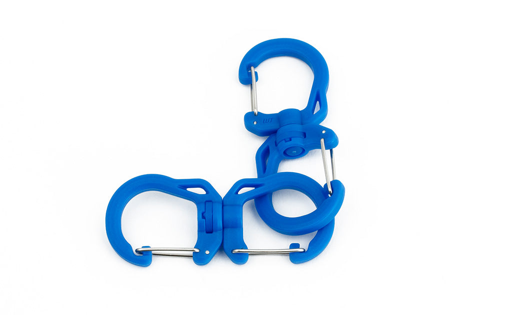 visible variant PT0574-LA PT0572-LA^^A pair of Medium Island (blue) Double Carabiners.