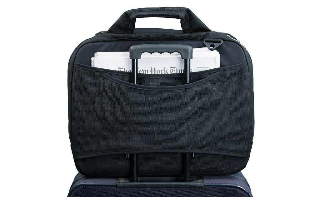 detail visible^^Reverse shot of the Empire Builder slotted on a roll-aboard using the passthrough