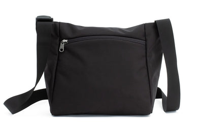 visible variant TB1415-BKBZ^^Reverse shot of an Icon in Black 525 Ballistic with Black zippers.