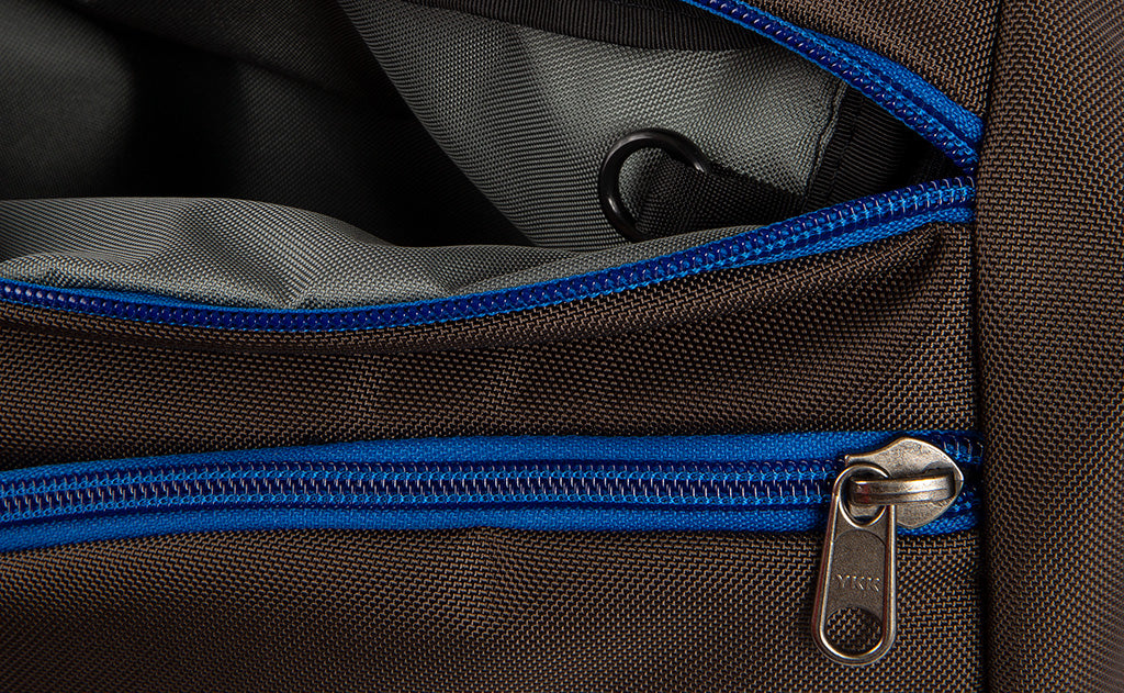 detail visible^^A close shot of an o-ring in one of the pockets of the Icon.