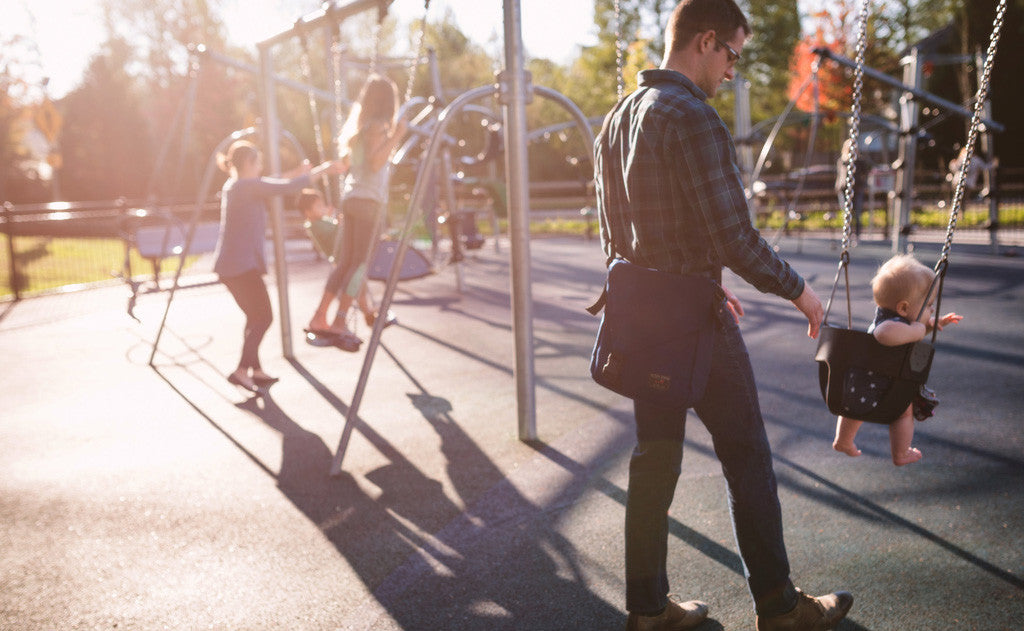lifestyle visible^^A person carrying the Large Cafe Bag crossbody.