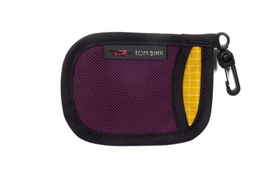 visible variant TB1229-ABOD^^A Pocket Pouch in Aubergine with a Solaris interior.