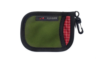 visible variant TB1229-VBID^^A Pocket Pouch in Verde with a Iberian interior.