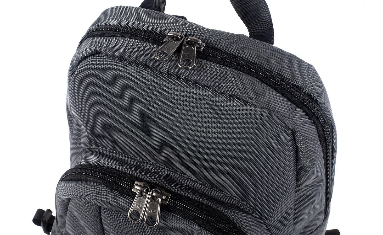 visible detail^^Close shot of the Paradigm's main and front pocket zippers.