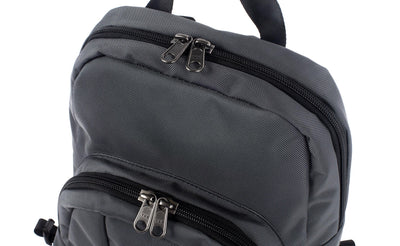 visible detail^^Close shot of the Paradigm's main and front pocket zippers.