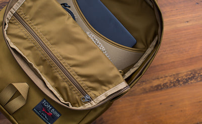detail visible^^Guide's Edition Paragon in Coyote. Close-up of the interior top zipper pocket.
