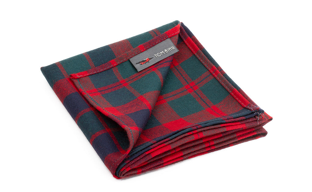 visible variant PT5800-2U^^The Shepherd's Wool Utillity Cloth in the Glasglow Tartan (red, green, and blue checkers with a red grid).