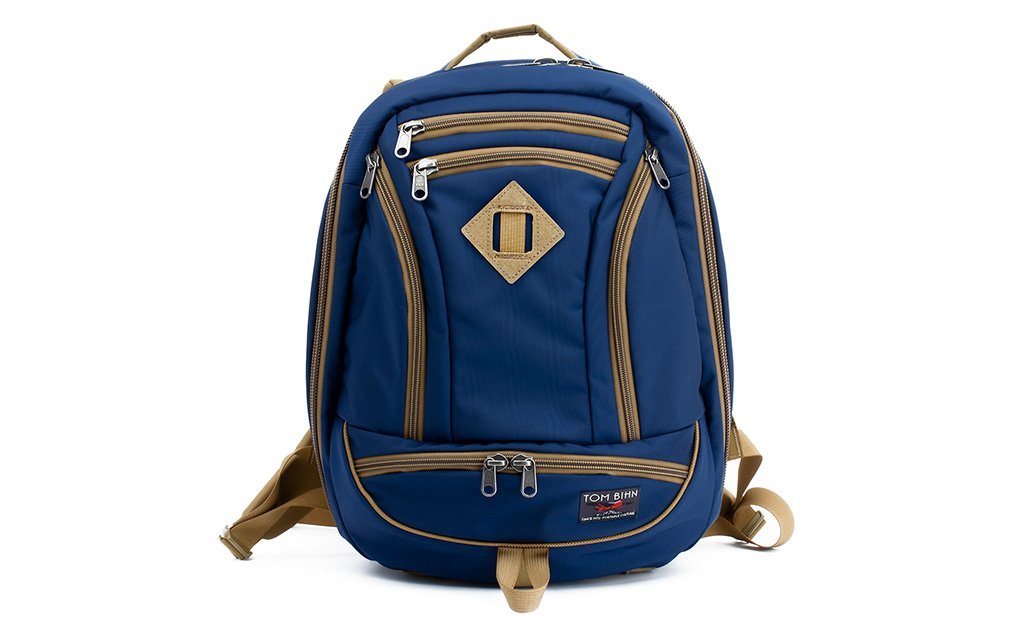 visible variant TB0182-DK^^A face shot of the Guide's Edition Synik 22 in Deep Blue (dark blue) 525 Ballistic.