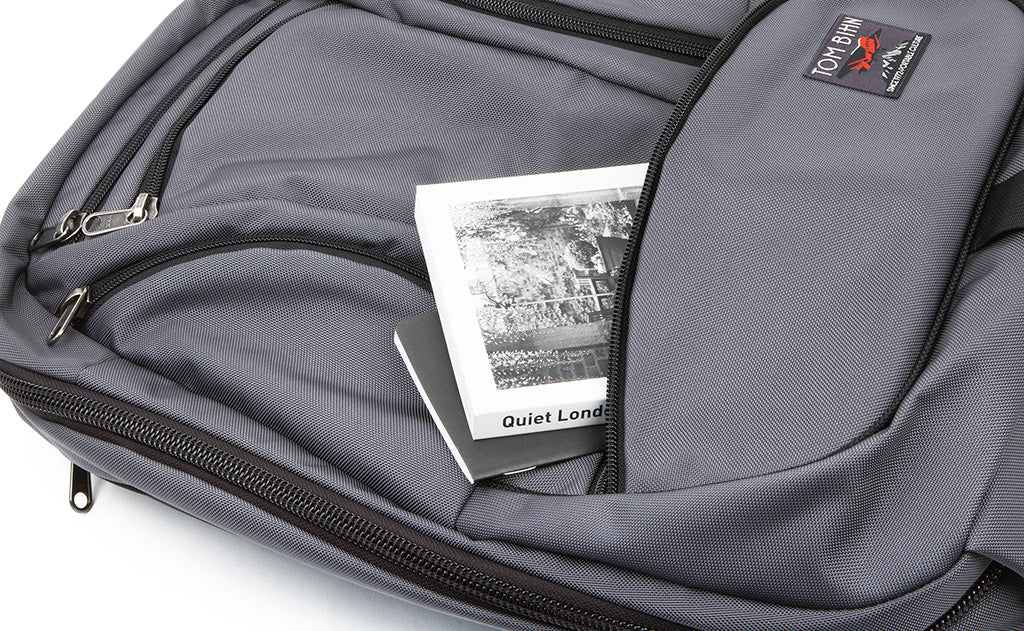 detail visible^^A couple of paperback books in the bottom compartment of the Synik 30.