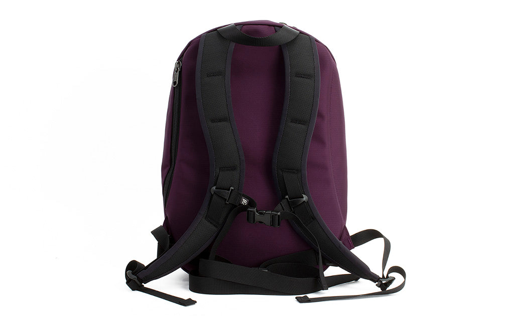 visible variant TB0107-UKLJ TB0107-UKCJ^^A reverse shot of the Luminary 12 in Aubergine (dark purple) 525 Ballistic.