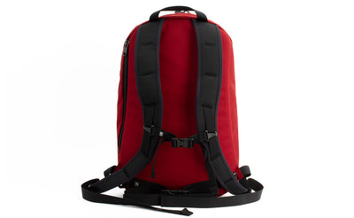 visible variant TB0108-MKDJ TB0108-MKLJ^^A reverse shot of the Luminary 15 in Mars Red 525 Ballistic.