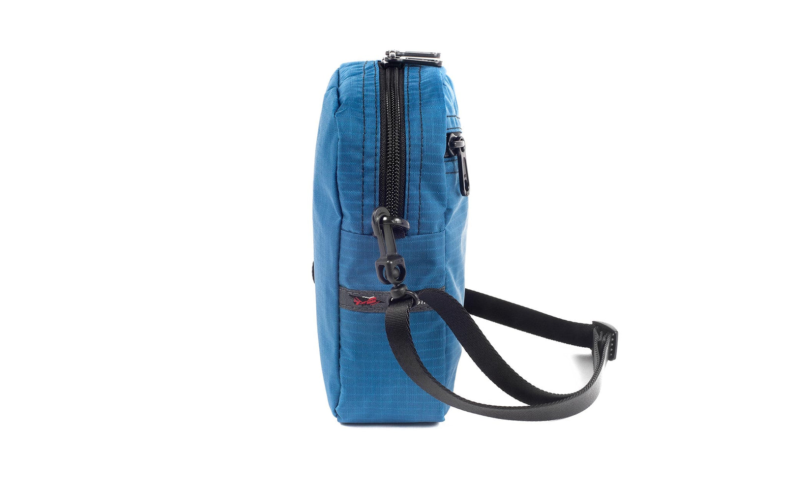 visible variant TB0416-OLGE TB0416-OLNE^^Everyday Cubelet in Cobalt.