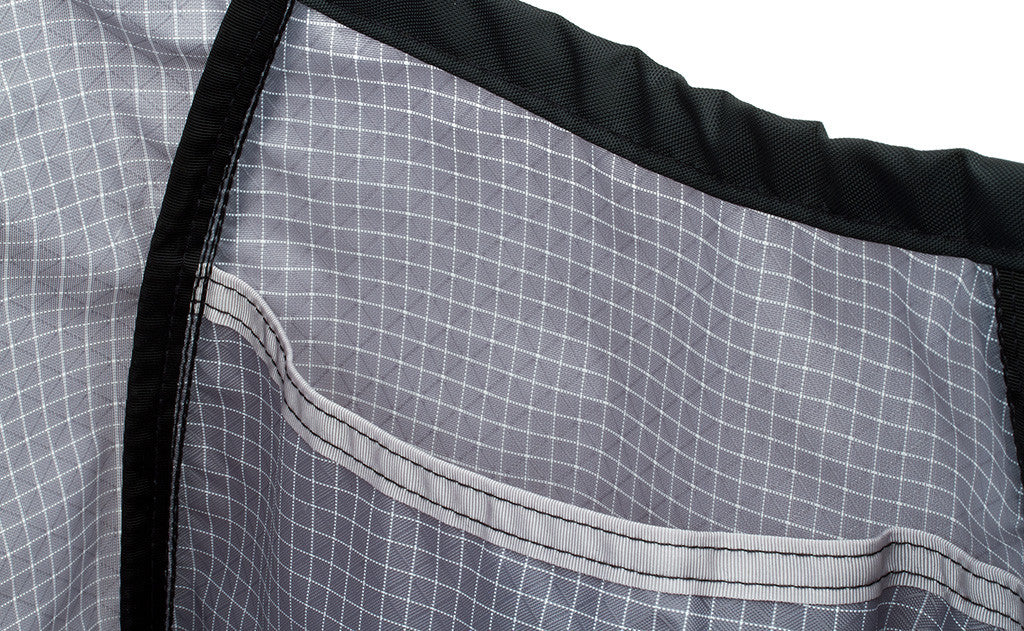 A close shot of the interior pocket on the inside of the Original Small Shop Bag.