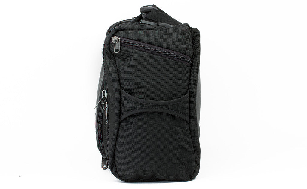 detail visible^^A side view of the Aeronaut 30 showing the grab handle and the side zipper.