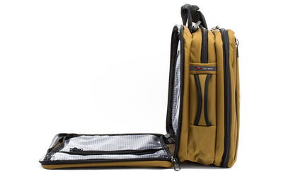 visible variant TB0940-CBND^^A Tri-Star in Coyote (brown) 1050 Ballistic with an Northwest Sky (light grey with white grid) 200 Halcyon interior.