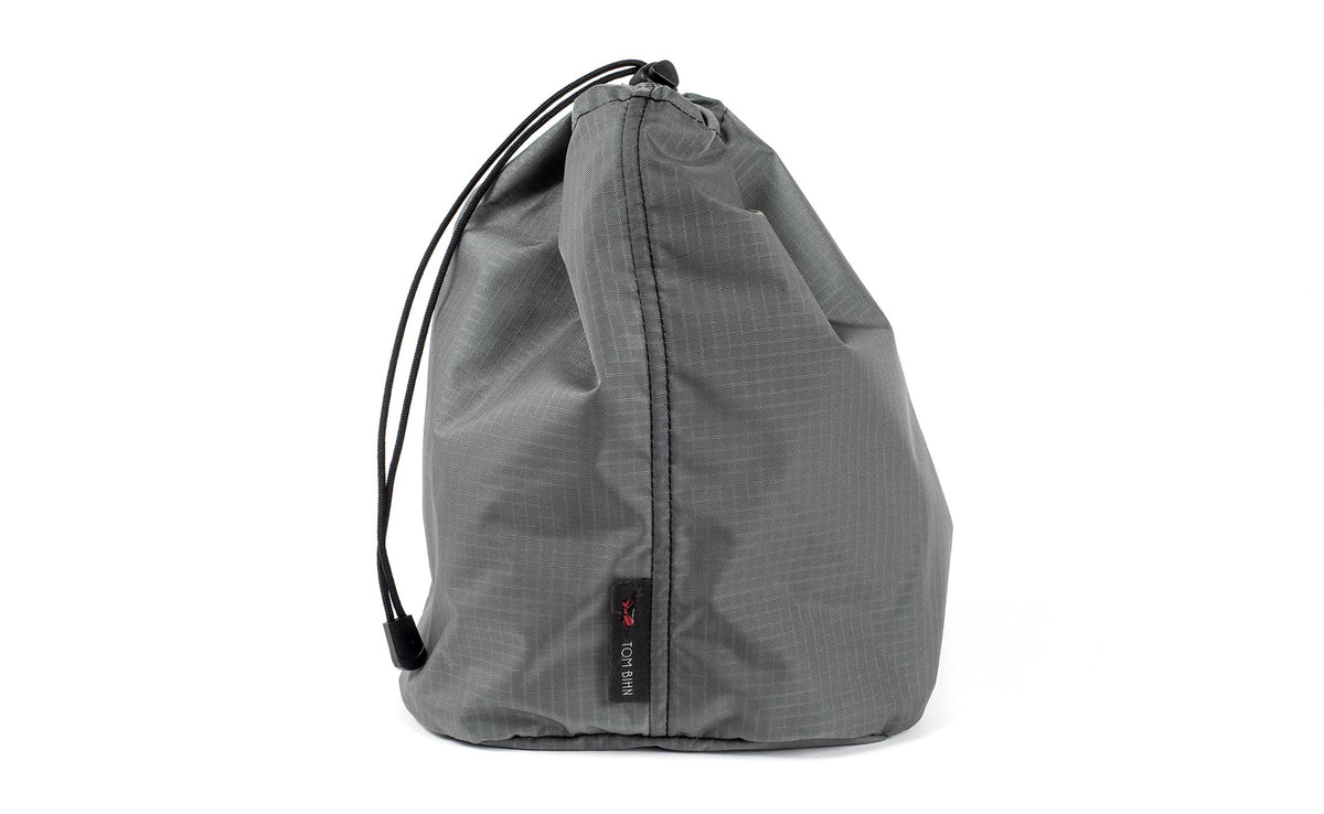 visible variant TB1254-GL^^A Size 4 Mountain Grey (grey with light grey grid) 210 Cerylon Travel Stuff Sack.