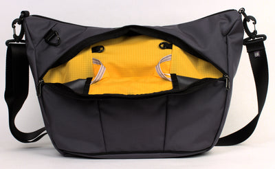 visible variant TB1405-GKRL^^Parental Unit in Nebulous Grey (medium grey) 525 Ballistic with Island (yellow with light yellow grid) 210 Cerylon.