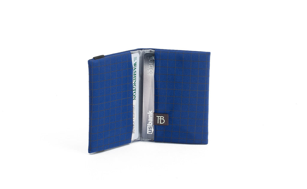 visible variant TB1277-DH^^The Size 1 Nik's Minimalist Wallet in Nordic (blue with grey grid) 400 Halcyon.