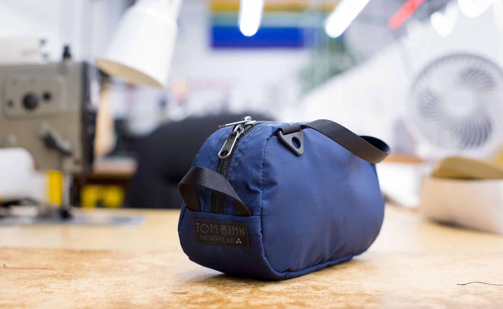 visible lifestyle^^The Grab Bag in Navy Parapack.