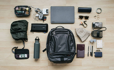 visible lifestyle^^Synik 22 with a typical load-out (laptop, water bottle, toiletries kit, glasses, camera, backup battery, jacket, phone, pens, charging cords,etc.)