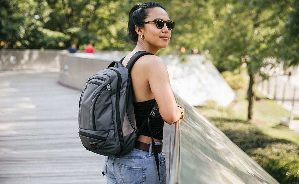 TOM BIHN Synik 22, Everyday Carry & Travel Backpack, 22L Black X-Pac /Seafoam 200 Halcyon